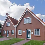 With 2 Bedrooms Сasa de vacaciones Greetsiel