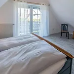 Сasa de vacaciones With 2 Bedrooms *